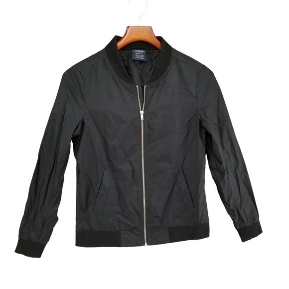 Charles River Windbreaker Jacket Womens Black Nylon Lightweight Full Zip Size S - Picture 1 of 12